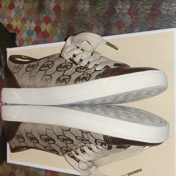 Mk mocha signature city sneakers - Picture 4 of 9